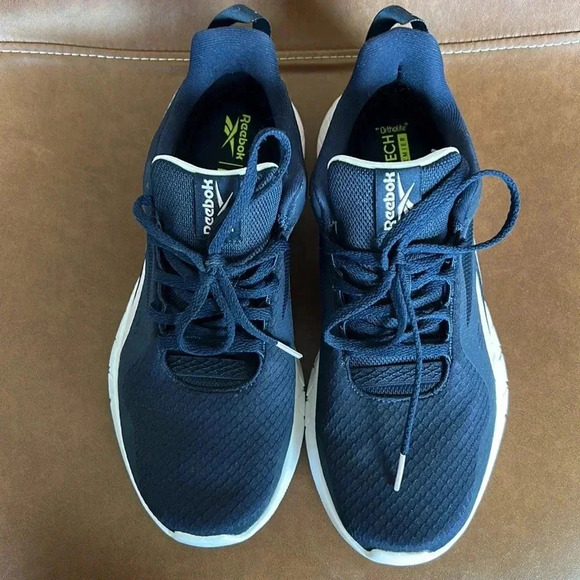 Reebok memory tech sneakers - Picture 6 of 6